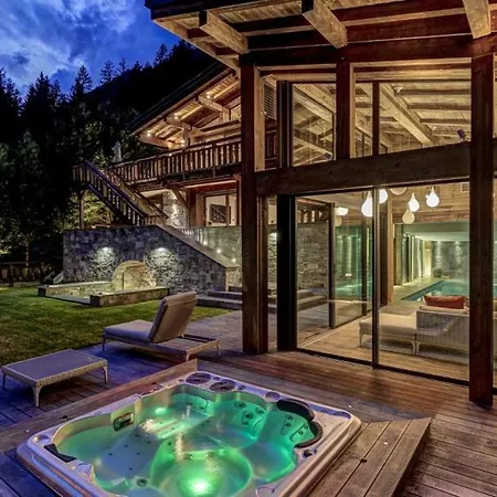 8br Chalet Les Nants - What'app - 0034-635-520-036 - For Reservations!